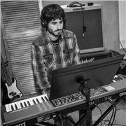 Profesor de piano y teclados en Madrid Delicias